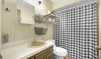 1210 Mcintyre Dr, Auburn, IN 46706