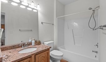 232 Eyam Hall Ln, Apex, NC 27502