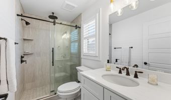 141 30th St, Avalon, NJ 08202
