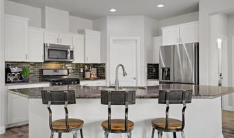 5742 Shadow Bend Dr, Las Vegas, NV 89135