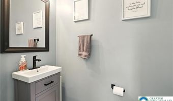 2426 S Wood St, Allentown, PA 18103