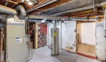 1236 Orchard Dr, Ames, IA 50010