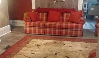 105 MORGAN St, Athens, WV 24712