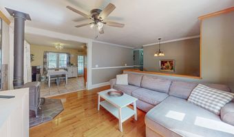 24 Hillside Cir, Brookfield, CT 06804