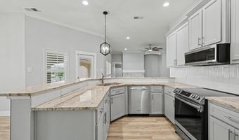 950 Bay St, Aransas Pass, TX 78336