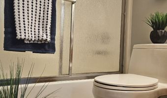 820 Matthews St 29, Bristol, CT 06010