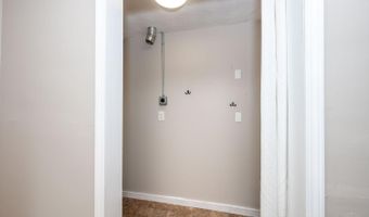 8385 Bridle Rd, Anderson Twp., OH 45244