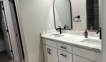 1007 Bluejay Cir, Ashland, NE 68003