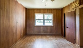 1402 W 12th St, Alma, GA 31510