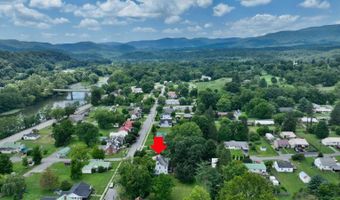 192 Clay St, Alderson, WV 24910