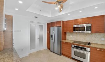 3330 NE 190th St 1611, Aventura, FL 33180