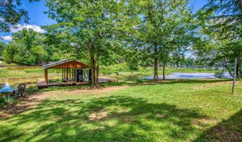 111 SOUTHLAKE Dr, Eatonton, GA 31024