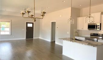 2041 ARMISTEAD Ln, Auburn, AL 36832