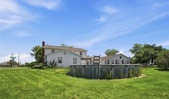603 E Main St, Anna, OH 45302