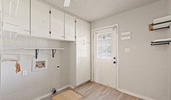 111 W Shelton St, Alvarado, TX 76009