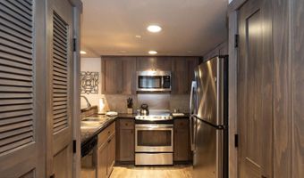 210 Offerson Rd R-119 Wk 4, Beaver Creek, CO 81620