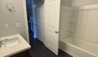 49 Taylor Ave, Bethel, CT 06801