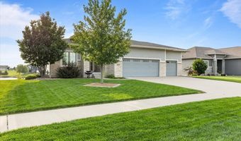 2908 NW Sharmin Dr, Ankeny, IA 50023