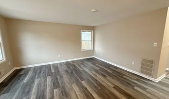 12 A Opal Ct, Barnegat, NJ 08005