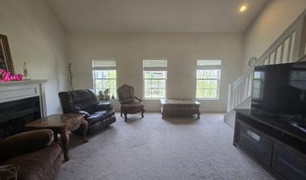 1141 Freesia Ct, Ann Arbor, MI 48105