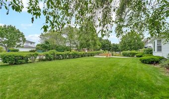 27 Lynn Lea St, Amherst, NY 14221