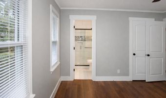 702 Center Dr W, Beaufort, SC 29902