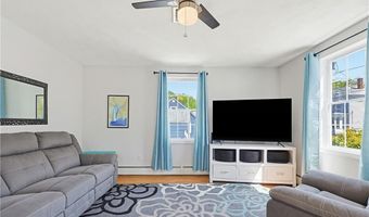 9 Doran Ave, Bristol, RI 02809