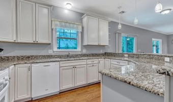 525 Barnegat Blvd, Beachwood, NJ 08722