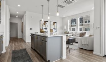 2818 Fifth St, Alameda, CA 94501