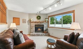 7293 159th St W, Apple Valley, MN 55124