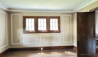 32 Elmdale Ave, Akron, OH 44313