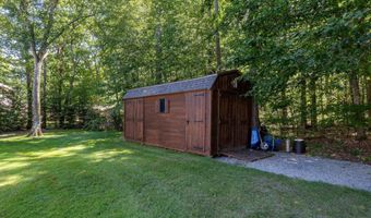 127 Hooksett Rd, Auburn, NH 03032