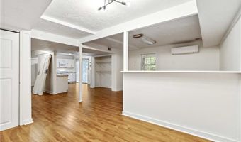 721 Wedgewood Dr B, Alpharetta, GA 30009