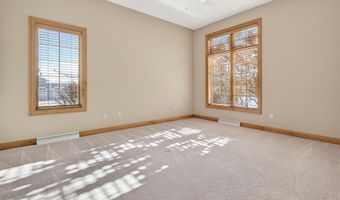 4351 N SUGAR MAPLE Ln, Appleton, WI 54913