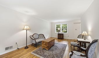 5004 LINETTE Ln, Annandale, VA 22003