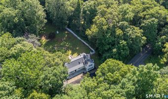49 Old Middle Rd, Brookfield, CT 06804