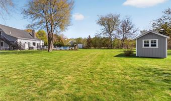 91 Charlestown Beach Rd, Charlestown, RI 02813