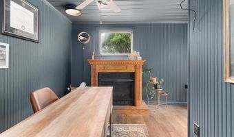37 Charles St, Barrington, RI 02806