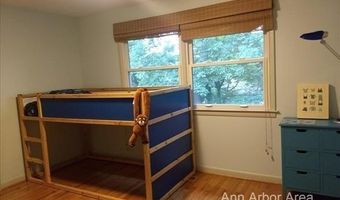 3531 Windemere Dr, Ann Arbor, MI 48105