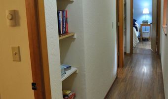 89016 BRIDGE St, Springfield, OR 97478