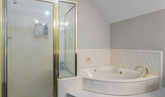 2013 Rue Ulysse, Biloxi, MS 39531