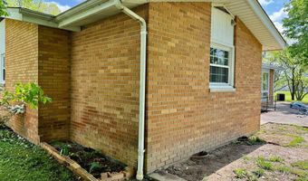 80 Pryse Blvd, Beattyville, KY 41311