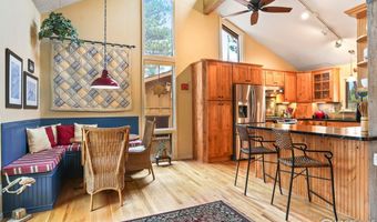 207 Kelly Rd E, Boulder, CO 80302