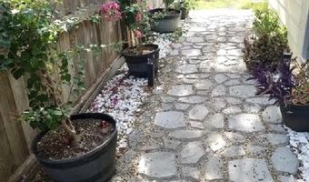 613 N Mesquite St, Carlsbad, NM 88220