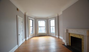 465 Commonwealth Ave 4, Boston, MA 02215