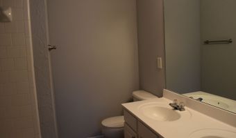 1078 Prestwyck Ct, Alpharetta, GA 30004