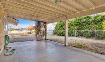 12490 Palomino Ln, Apple Valley, CA 92308