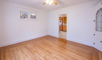 28 Rosewood Ave, Cranston, RI 02905