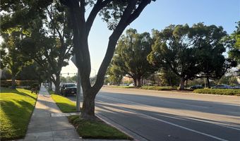 452 W Huntington Dr E, Arcadia, CA 91007