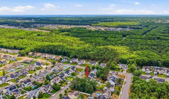 5 Tradewinds Ave, Barnegat, NJ 08005